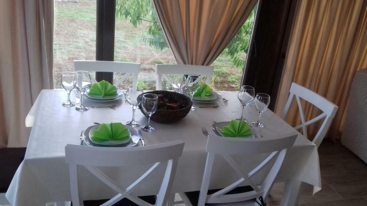 Mali Raj Villa สเวติ เปตาร์ ภายนอก รูปภาพ